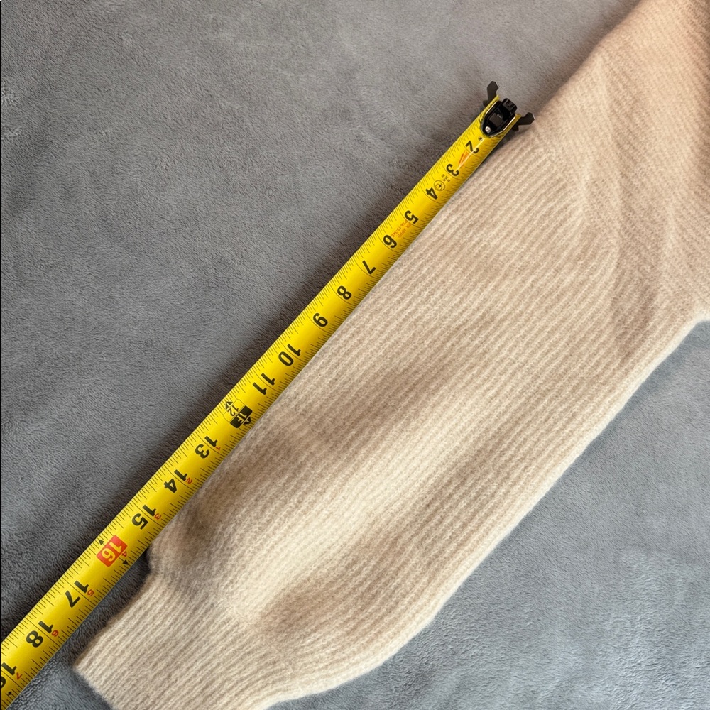 NWOT Nap Raccoon-Wool Yarn Funnel Sweater Cream Size Small - Picture 16 of 16